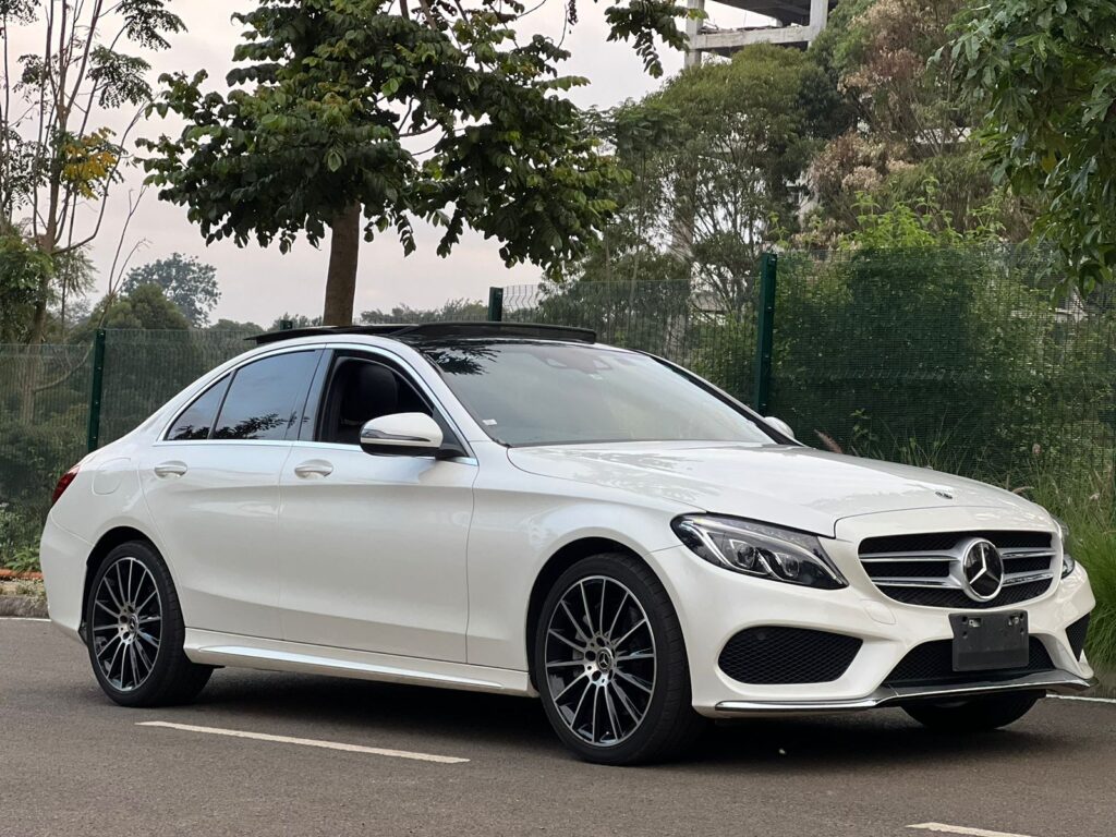 2017 Mercedes Benz W205 C250 AMG-Line
