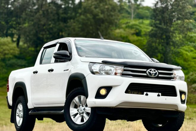 2018 Toyota Hilux D.Cab 2.4GD6 4x4 Manual