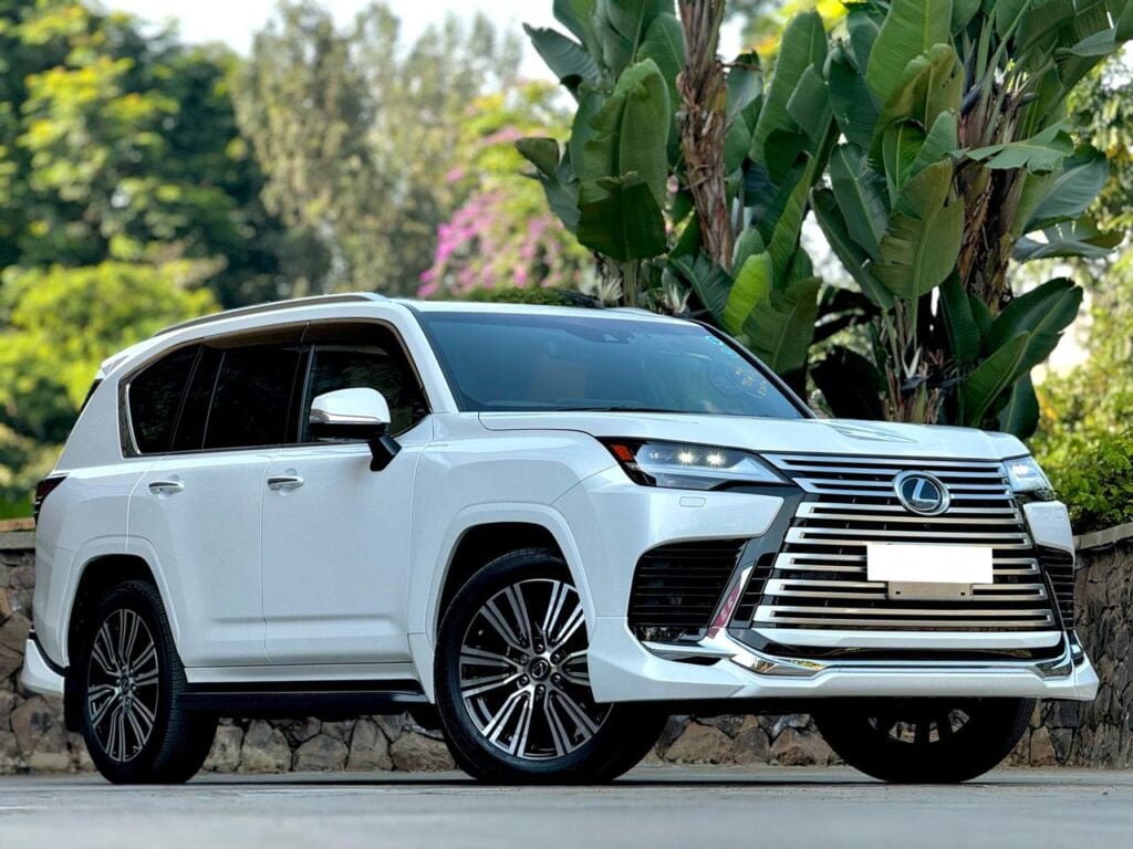 2023 Lexus LX 600 Luxury 3.5L V6
