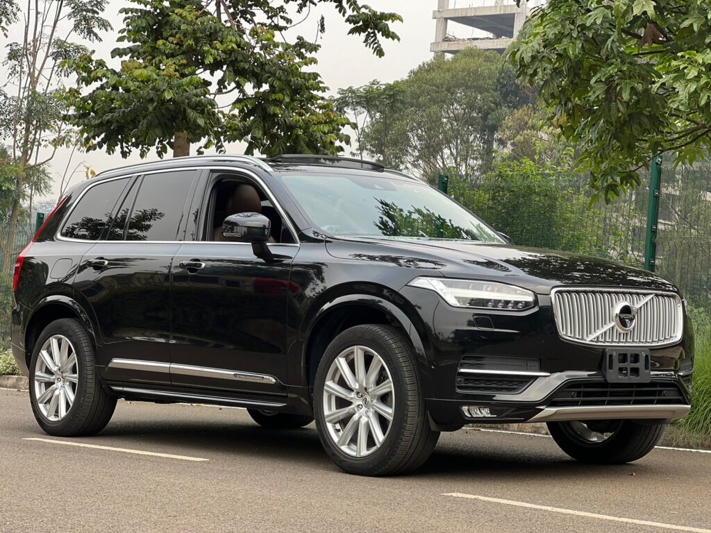 2018 Volvo XC90 T6 Inscription AWD