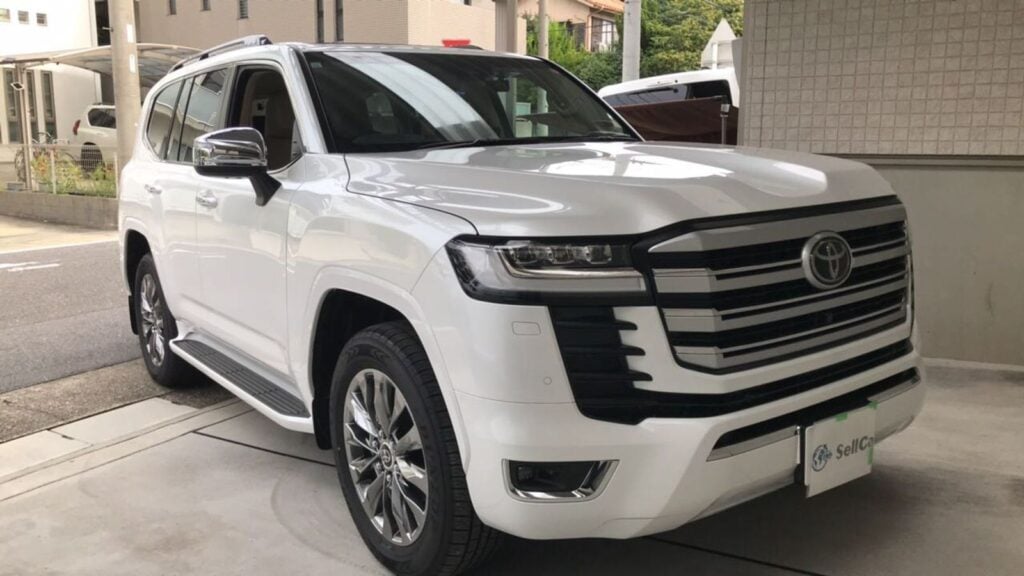 2023 Toyota Landcruiser LC300 Sahara ZX
