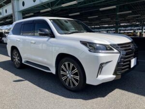 2019 Lexus LX570 — photo 1