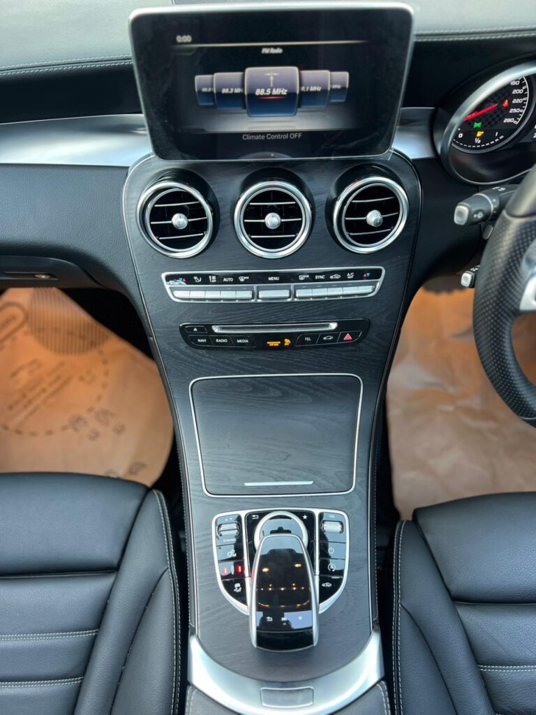 2017 Mercedes Benz GLC43 AMG — photo 5