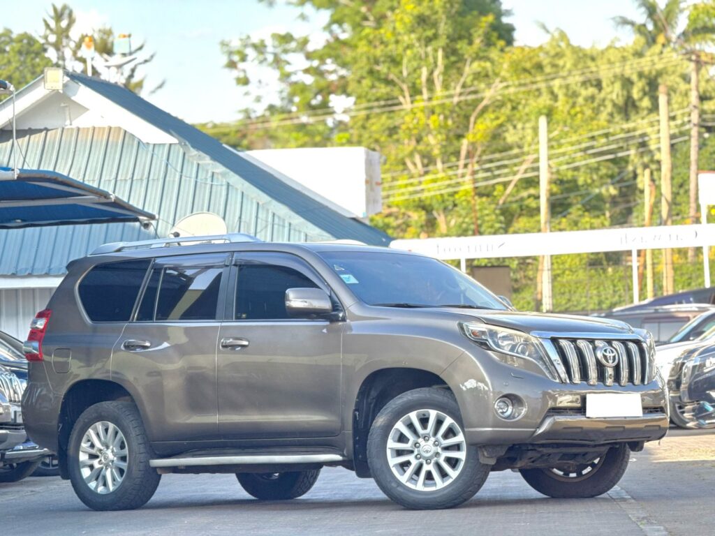 2015 Toyota Land Cruiser Prado TZ.G