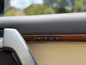 2017 Toyota LandCruiser VX — photo 4