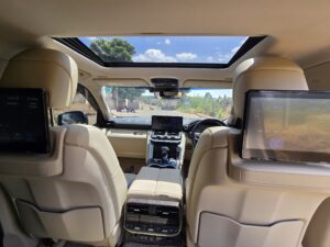 2023 Toyota Landcruiser ZX — photo 4