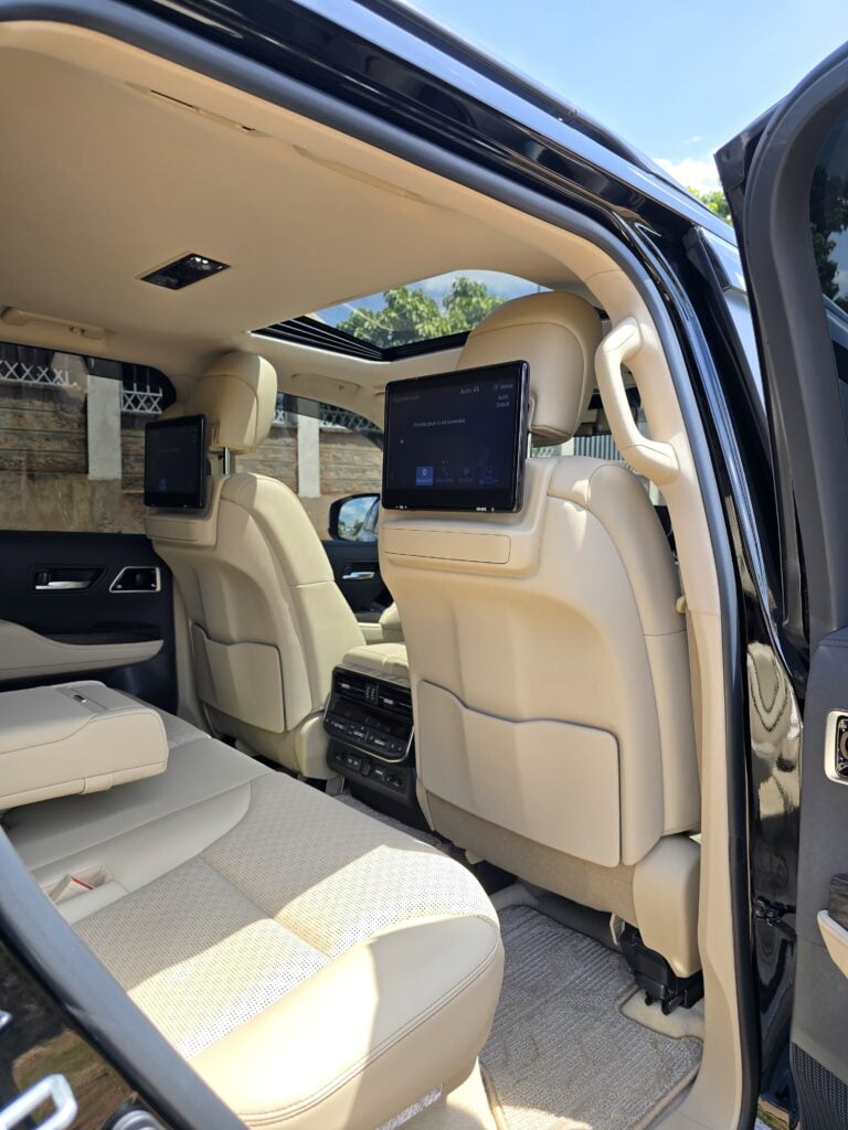 2023 Toyota Landcruiser ZX — photo 6