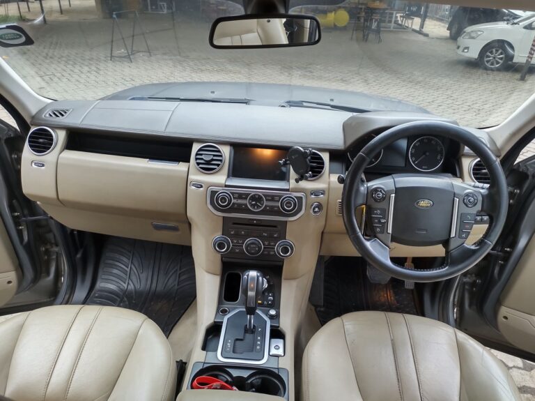 2010 LandRover Discovery 4 — photo 5