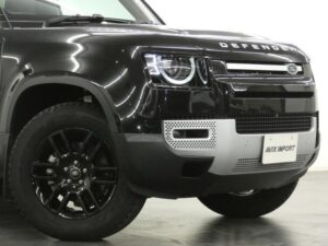2023 LandRover Defender 90 S — photo 4