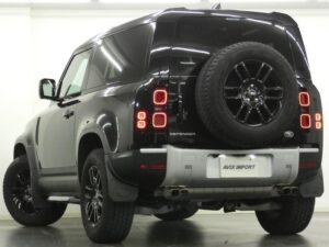 2023 LandRover Defender 90 S — photo 2