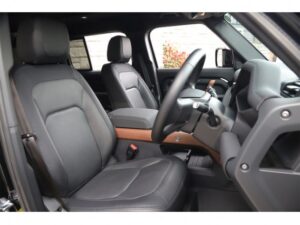 2024 Landrover Defender 110 — photo 3