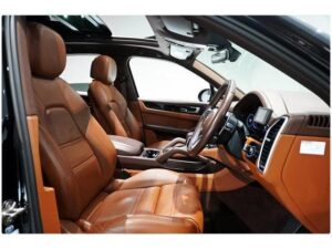 2019 Porsche Cayenne — photo 3
