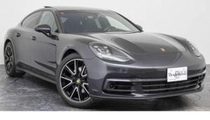 2018 Porsche Panamera — photo 1