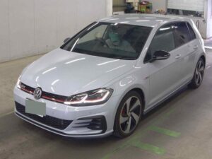 2018 Volkswagen Golf GTi — photo 3