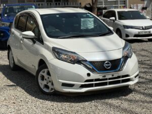 2017 Nissan Note E-Power