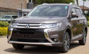 2017 Mitsubishi Outlander — photo 3