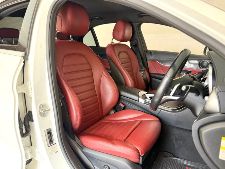 2016 Mercedes Benz C200 — photo 5