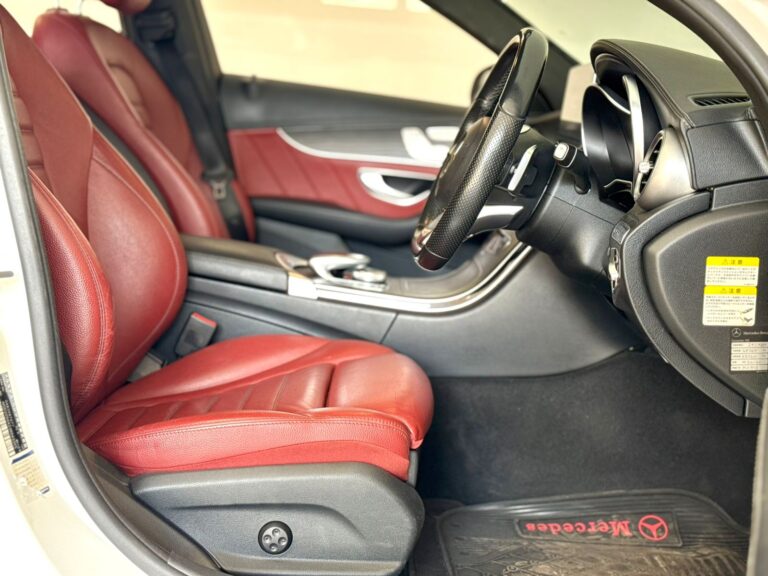 2016 Mercedes Benz C200 — photo 9