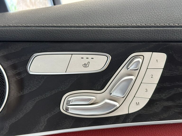 2016 Mercedes Benz C200 — photo 8