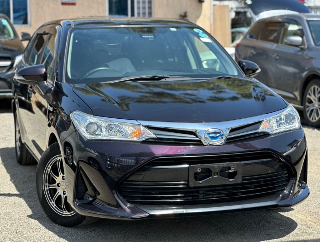 2017 Toyota Fielder Hybrid