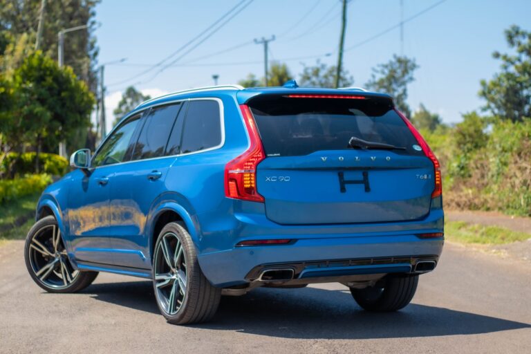 2018 VOLVO XC90 T6 R-DESIGN — photo 6