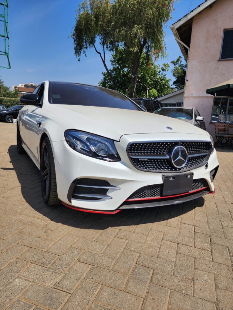 2017 Mercedes-Benz E43 AMG