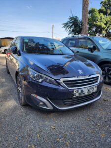 2015 Peugeot 308 — photo 1