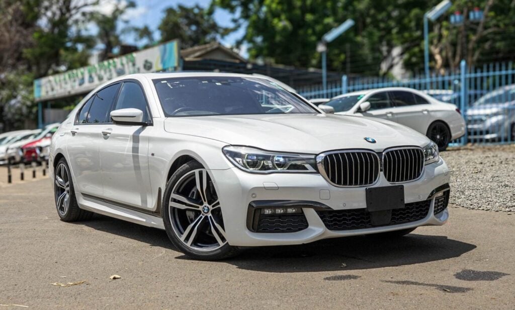 2018 BMW 740i M-Sport