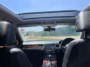 2013 Volkswagen Touareg TDI — photo 2