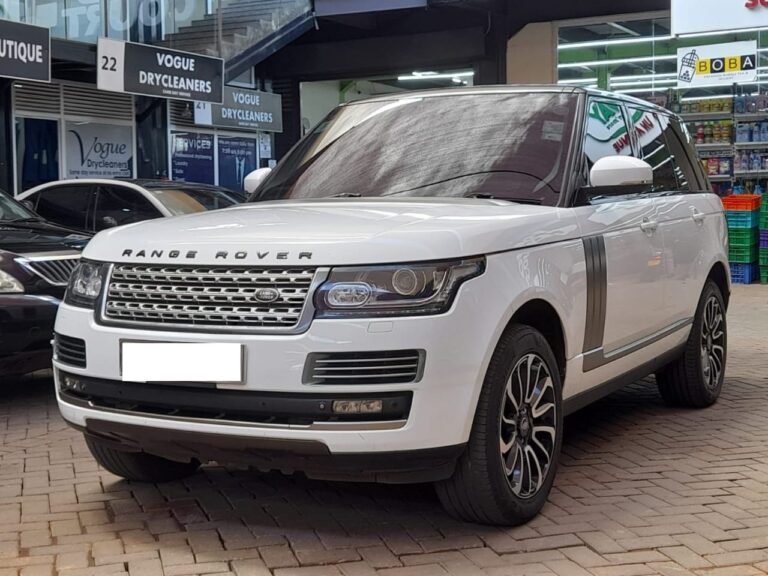 2014 Range Rover Vogue — photo 2