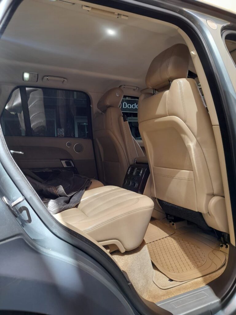 2014 Range Rover Vogue — photo 7