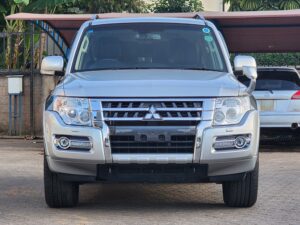 2019 Mitsubishi Pajero Exceed — photo 1