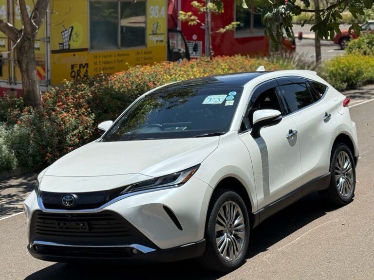 2020 Toyota Harrier Hybrid — photo 9