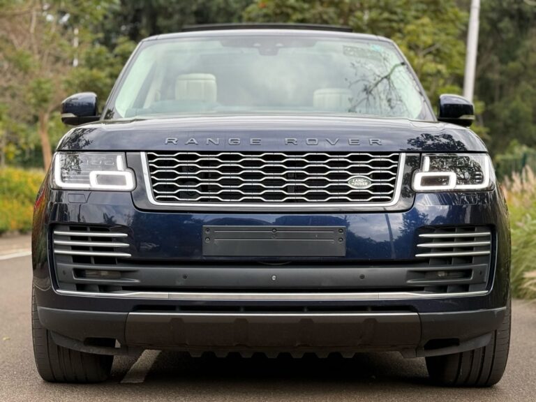 2018 Range Rover Vogue Autobiography SDV6 — photo 2