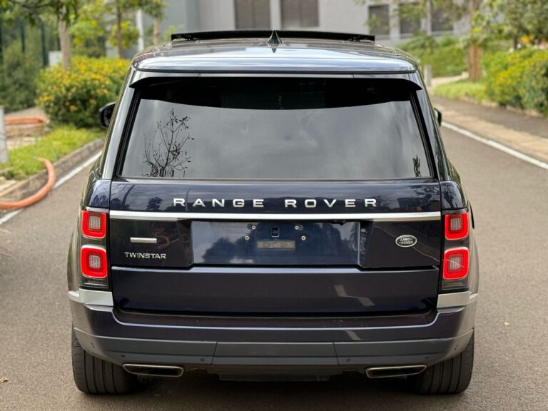 2018 Range Rover Vogue Autobiography SDV6 — photo 4