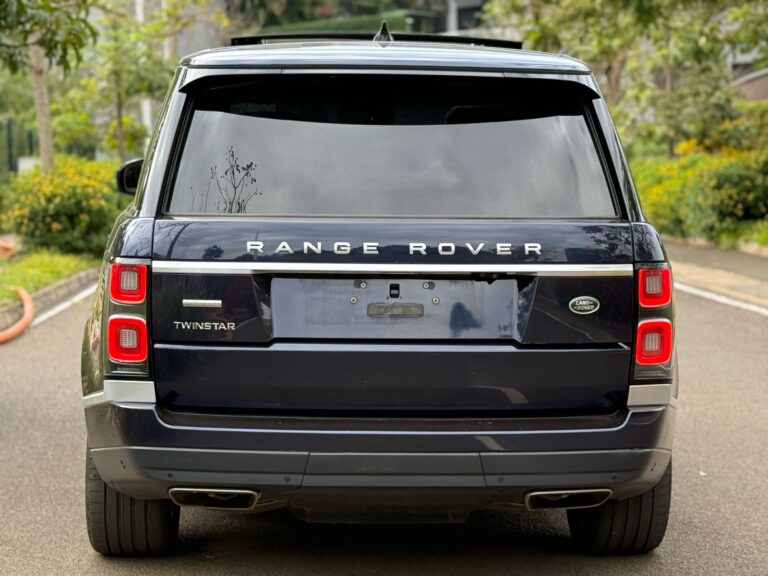 2018 Range Rover Vogue Autobiography SDV6 — photo 6