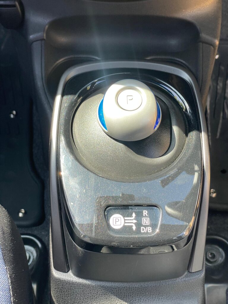 2018 Nissan Note E-Power — photo 4