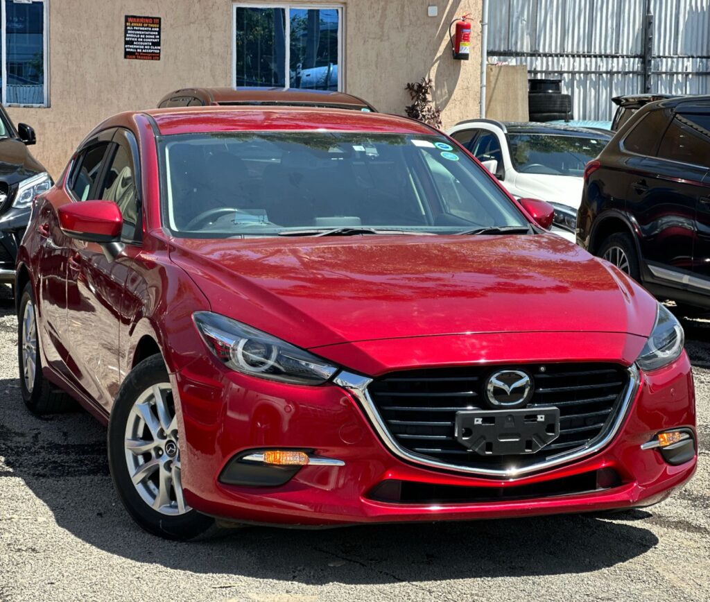 2018 Mazda Axela