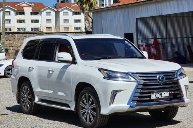 2016 Lexus LX570