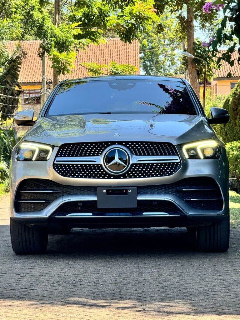 2022 Mercedes Benz GLE400D 4MATIC — photo 9