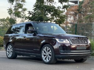 2018 Range Rover Vogue SE SDV6 — photo 1