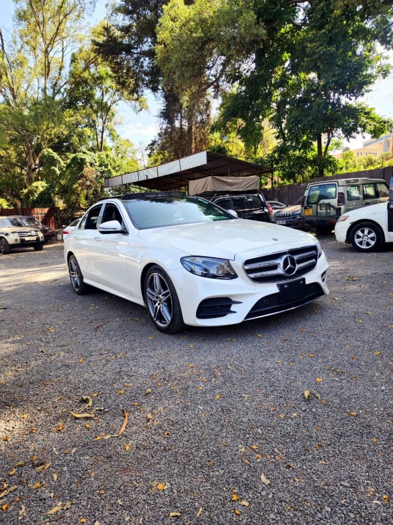 2017 Mercedes-Benz E200