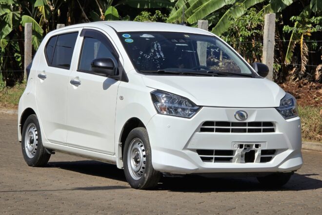 2017 Daihatsu Mira
