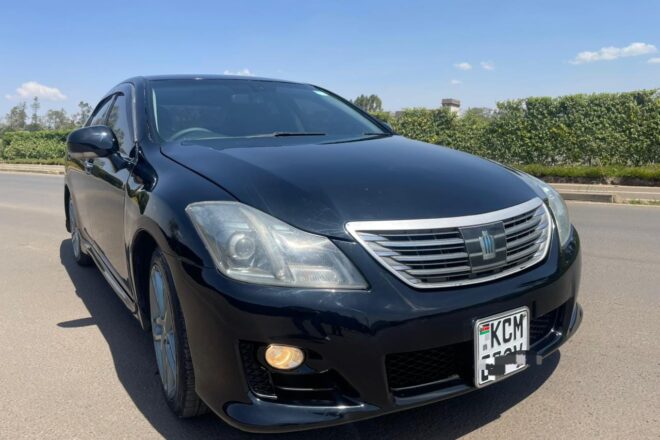 Toyota Crown Athlete