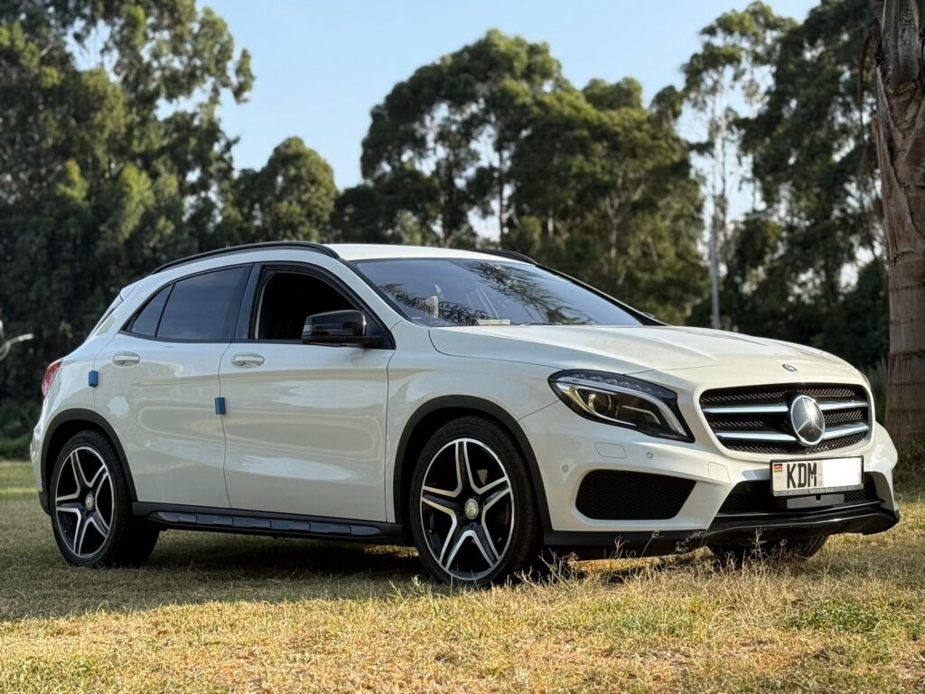 2017 Mercedes Benz GLA180