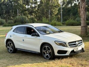 2017 Mercedes Benz GLA180 — photo 3
