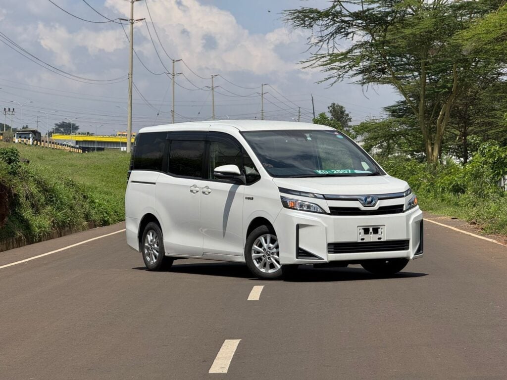 2018 Toyota Voxy Hybrid