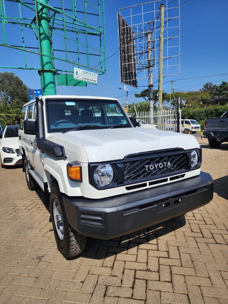 Toyota Land Cruiser 79 Series