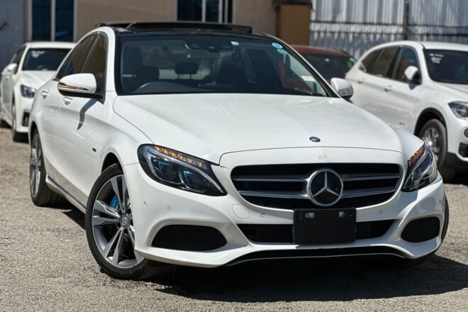2017 Mercedes Benz C350e