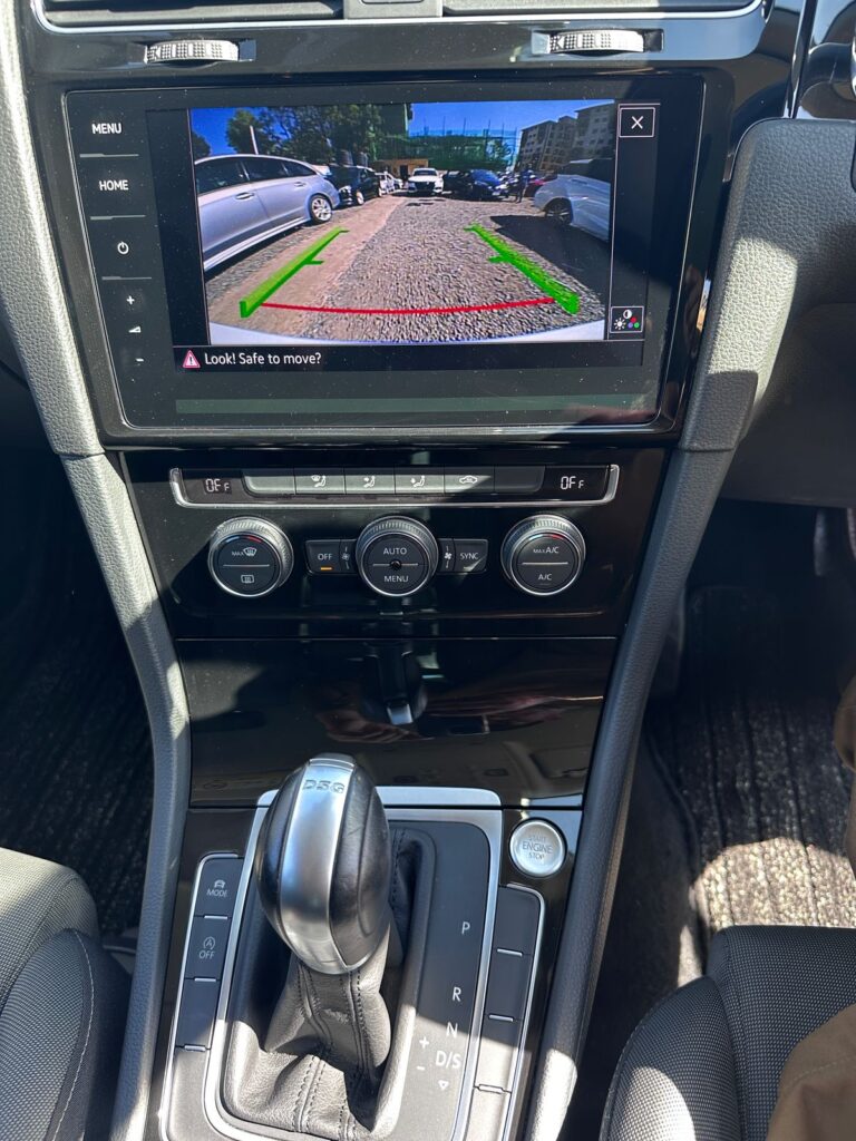 2018 Volkswagen Golf Variant — photo 8